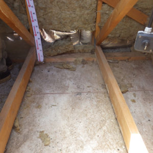 tercap réalise l'isolation thermique des combles par soufflage dans une maison a poey de lescar dans le béarn